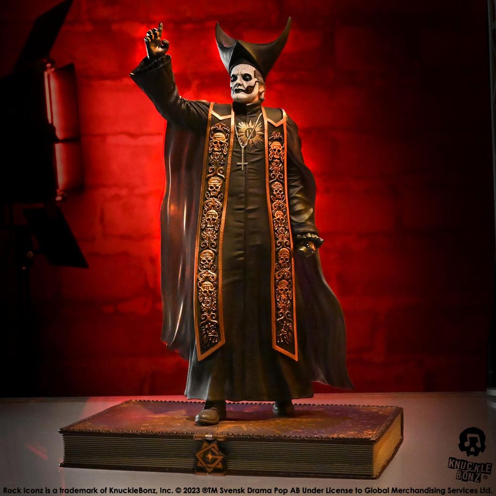 Ghost Rock Iconz Statue 1/9 Papa Emeritus IV (Black Robes) 22 cm