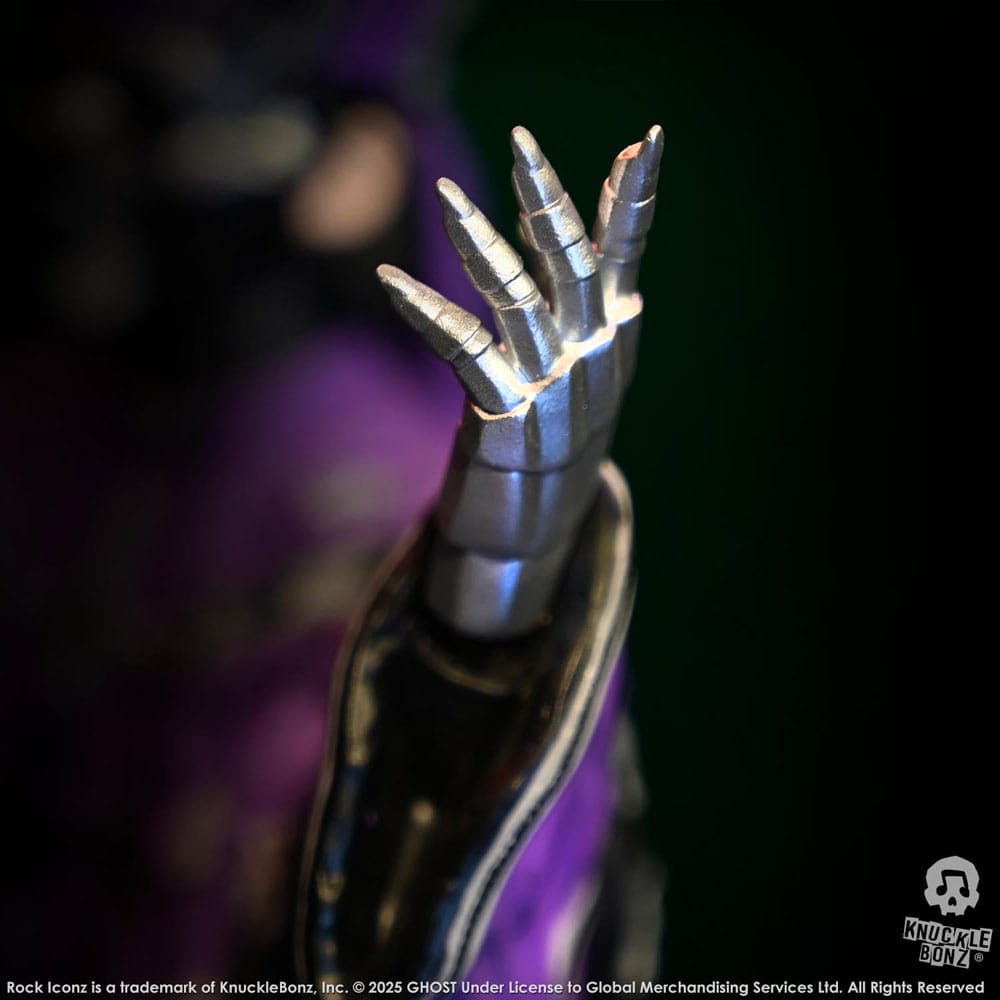 Ghost Rock Iconz Statue Papa V Perpetua Purple Robes 22 cm