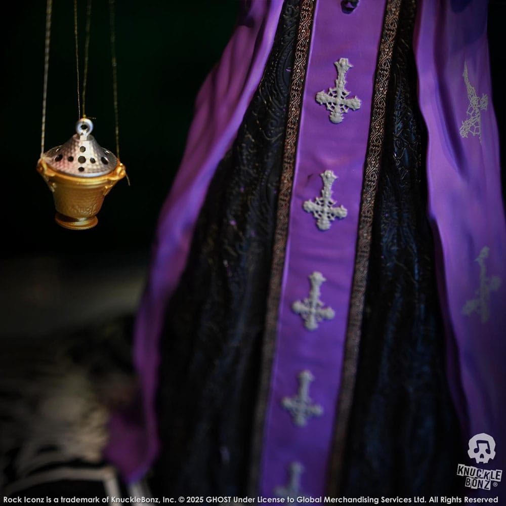Ghost Rock Iconz Statue Papa V Perpetua Purple Robes 22 cm - Damaged packaging