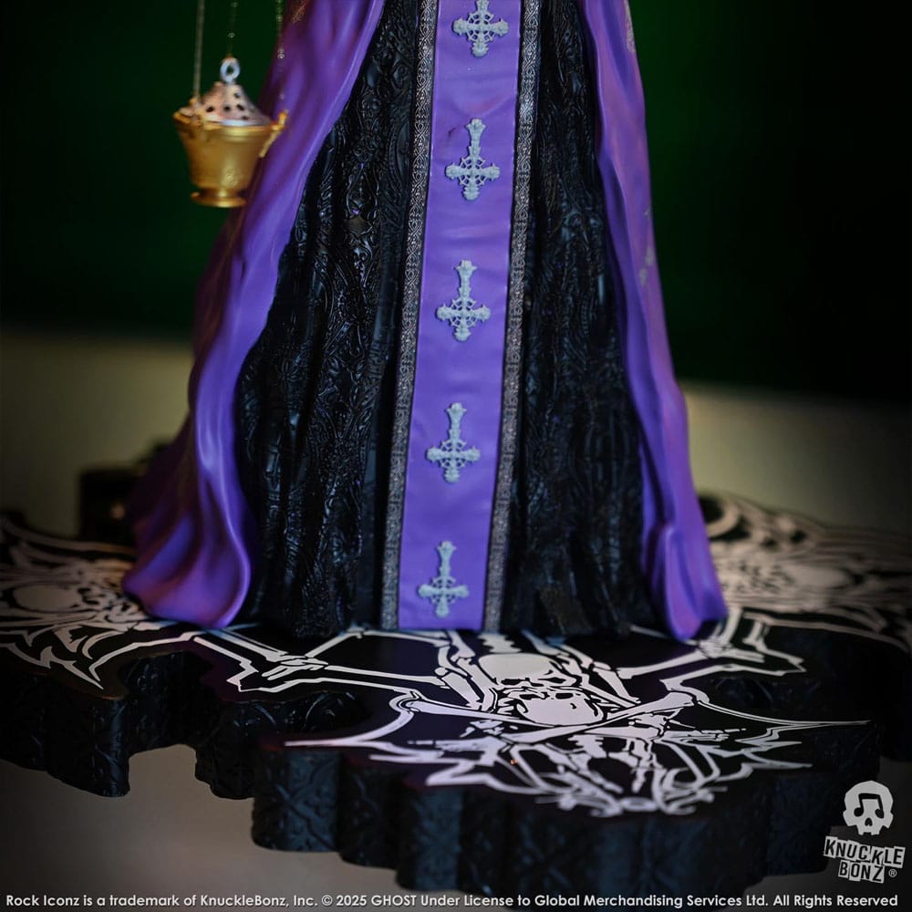 Ghost Rock Iconz Statue Papa V Perpetua Purple Robes 22 cm