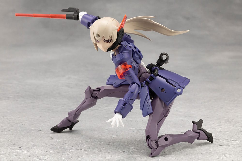 Megalomaria Unlimited Universe Model Kit Valiant 16 cm