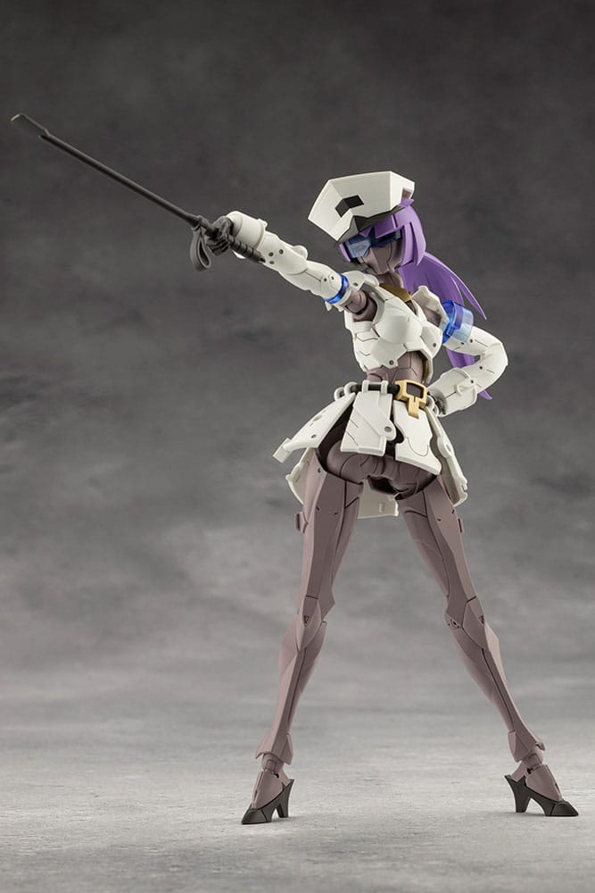 Megalomaria Unlimited Universe Plastic Model Kit Vanguard Leader 16 cm