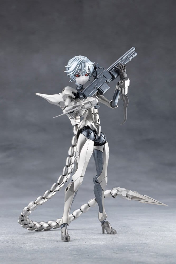 Megalomaria Unlimited Universe Plastic Model Wreckage Hunter 25 cm