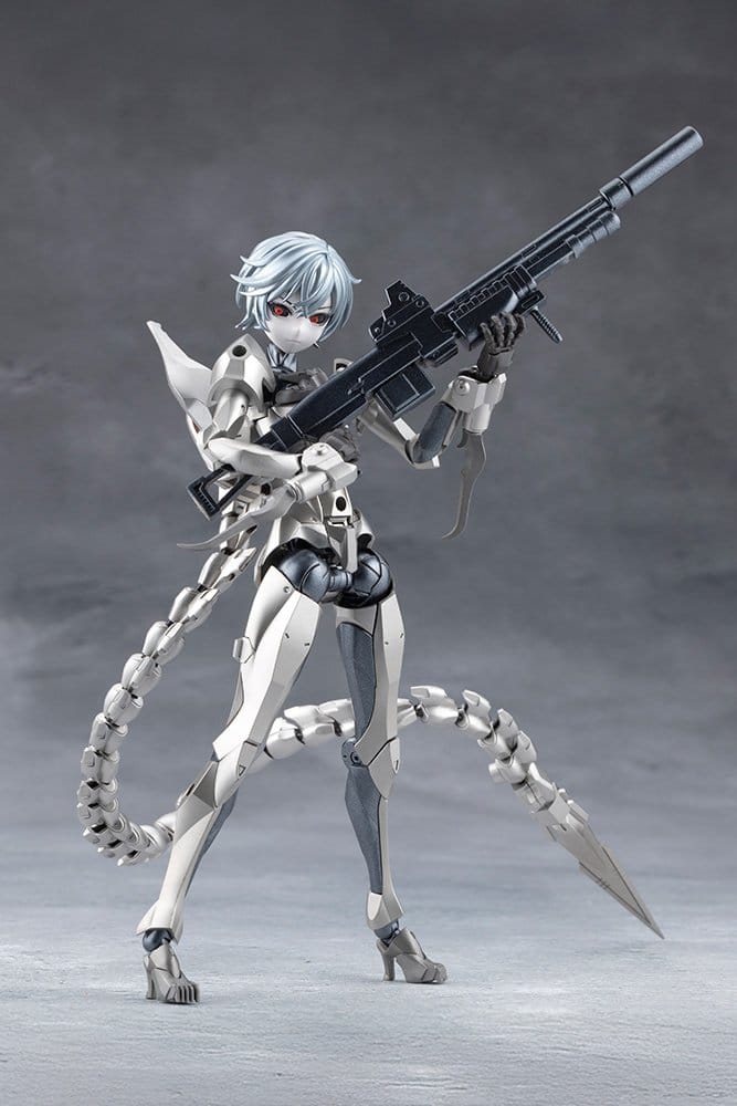 Megalomaria Unlimited Universe Plastic Model Wreckage Hunter 25 cm