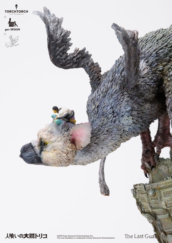 The Last Guardian Art Statue Trico by Akishi Ueda 50 cm