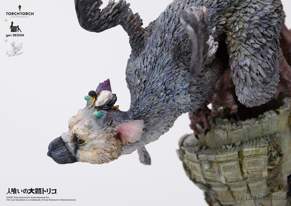 The Last Guardian Art Statue Trico by Akishi Ueda 50 cm