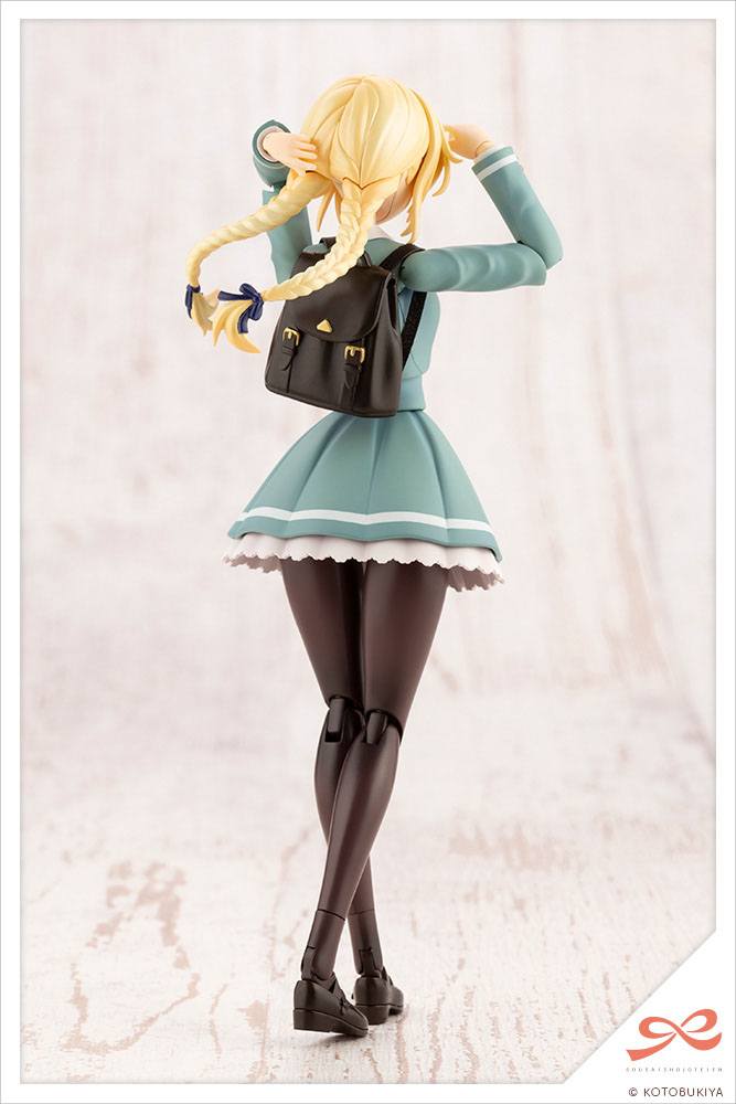 Sousai Shojo Teien Plastic Model Kit 1/10 Ritsuka Saeki St. Iris Gauken Girls' High School Winter Clothes 16 cm