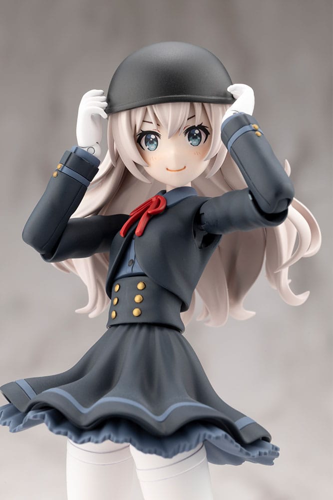 Sousai Shojo Teien Plastic Model Kit 1/10 Emma Koishikawa Nocturne with Honda AB12 Motocompo 14 cm