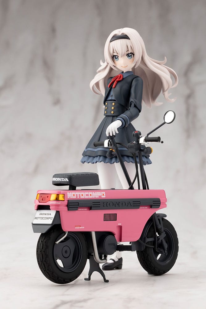 Sousai Shojo Teien Plastic Model Kit 1/10 Emma Koishikawa Nocturne with Honda AB12 Motocompo 14 cm
