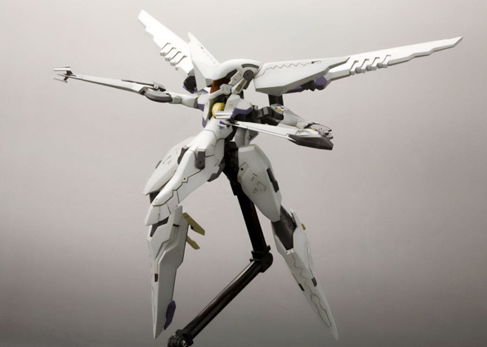 Zone of the Enders The 2nd Runner Plastic Model Kit Vic Viper 18 cm