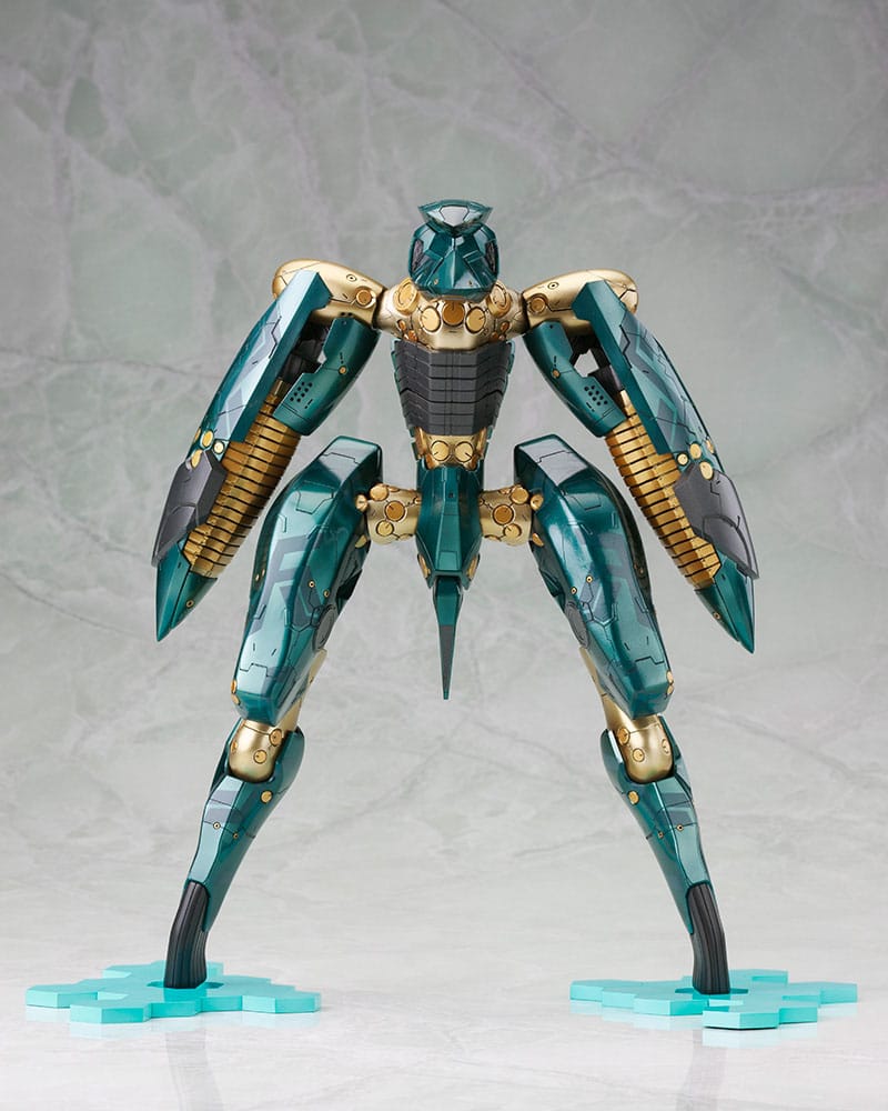 Metal Gear Solid 4 Plastic Model Kit 1/100 Metal Gear Ray 21 cm