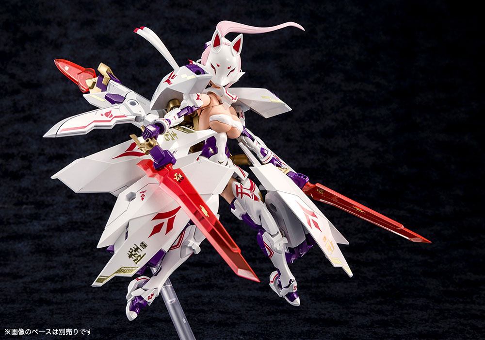 Megami Device Plastic Model Kit 1/1 Asra Nine-Tails 14 cm