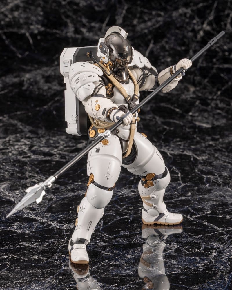 Kojima Productions Plastic Model Kit Ludens 19 cm