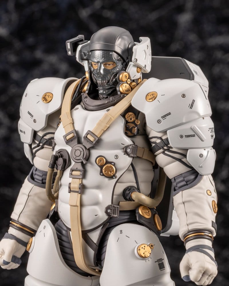Kojima Productions Plastic Model Kit Ludens 19 cm
