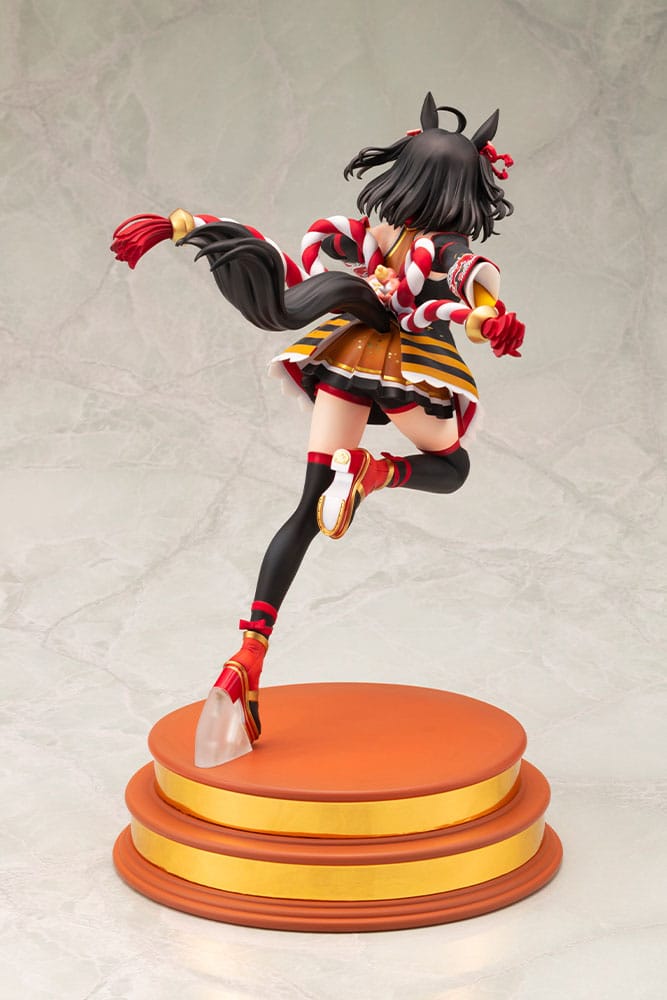 Uma Musume Pretty Derby PVC Statue 1/7 Outrunning the Encroaching Heat Kitasan Black 30 cm