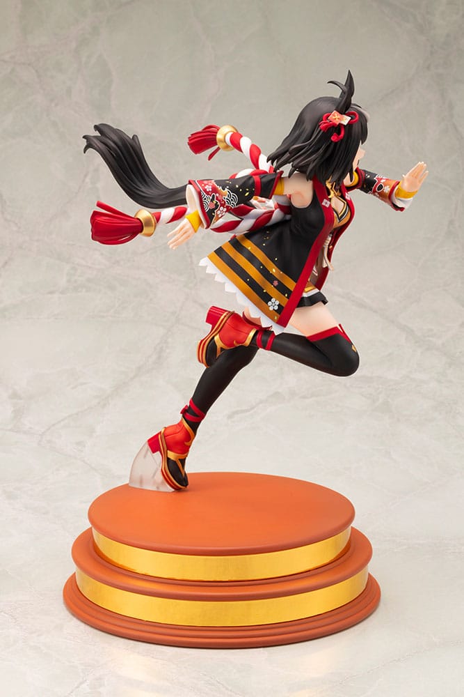 Uma Musume Pretty Derby PVC Statue 1/7 Outrunning the Encroaching Heat Kitasan Black 30 cm