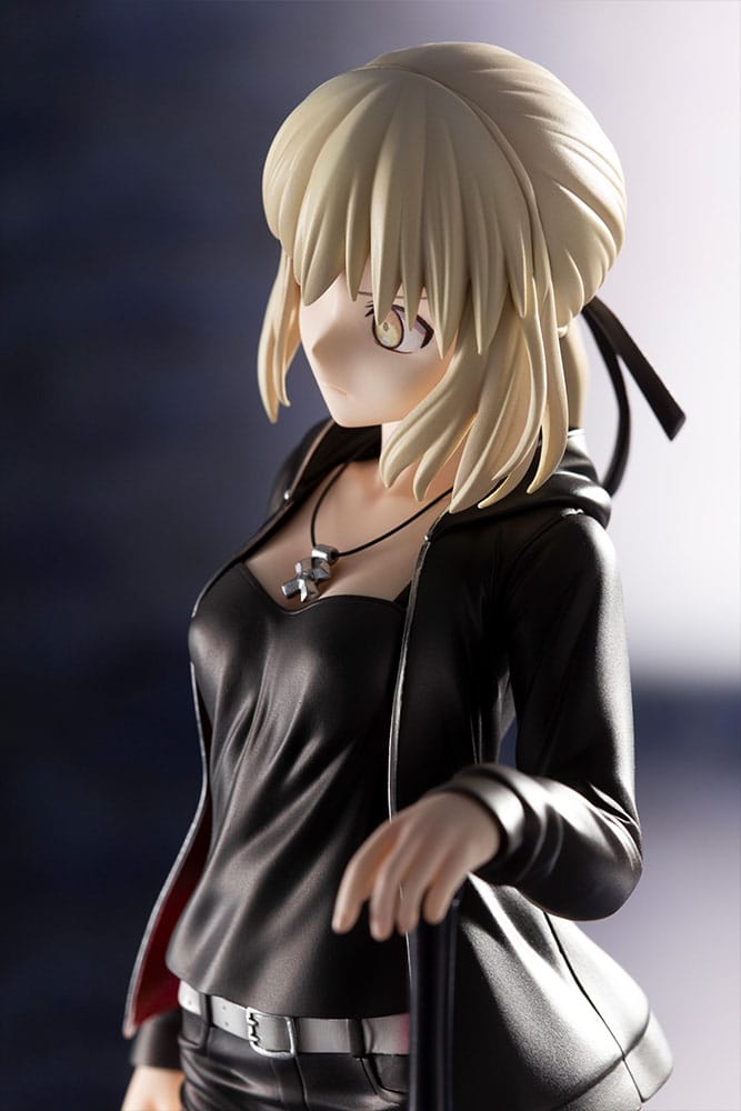 Fate/Grand Order PVC Statue 1/7 Saber/Altria Pendragon (Alter) Casual Ver. 24 cm