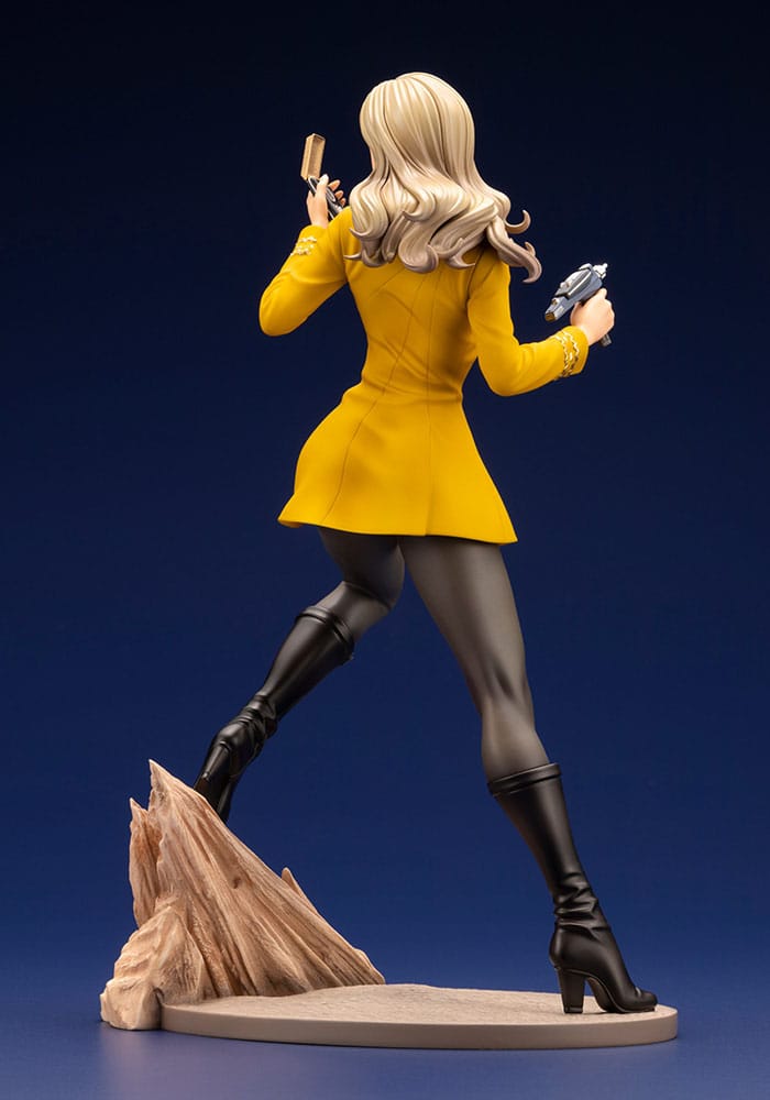 Star Trek Bishoujo PVC Statue 1/7 Command Officer 23 cm