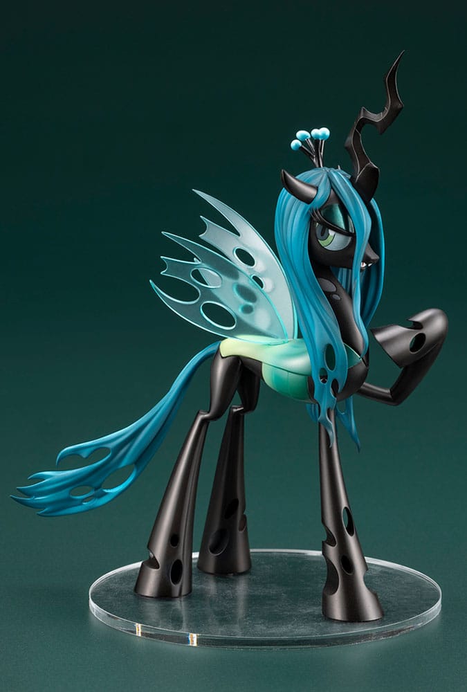 My Little Pony Bishoujo PVC Statue 1/7 Queen Chrysalis 25 cm    - Damaged packaging