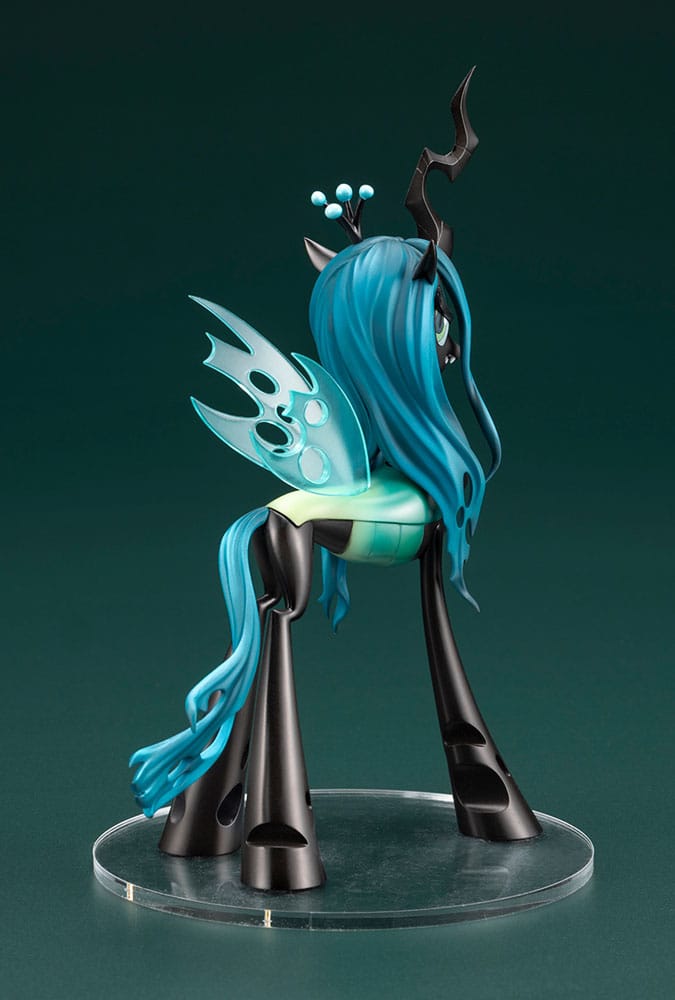 My Little Pony Bishoujo PVC Statue 1/7 Queen Chrysalis 25 cm    - Damaged packaging