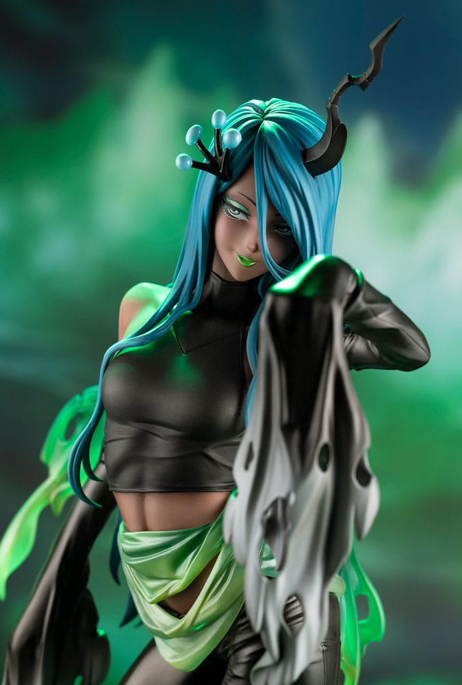 My Little Pony Bishoujo PVC Statue 1/7 Queen Chrysalis 25 cm    - Damaged packaging