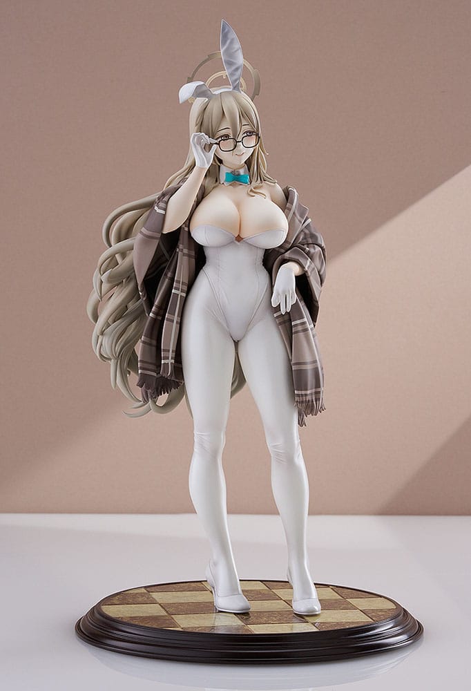 Blue Archive PVC Statue 1/7 Akane Murokasa (Bunny Girl) 30 cm - Damaged packaging