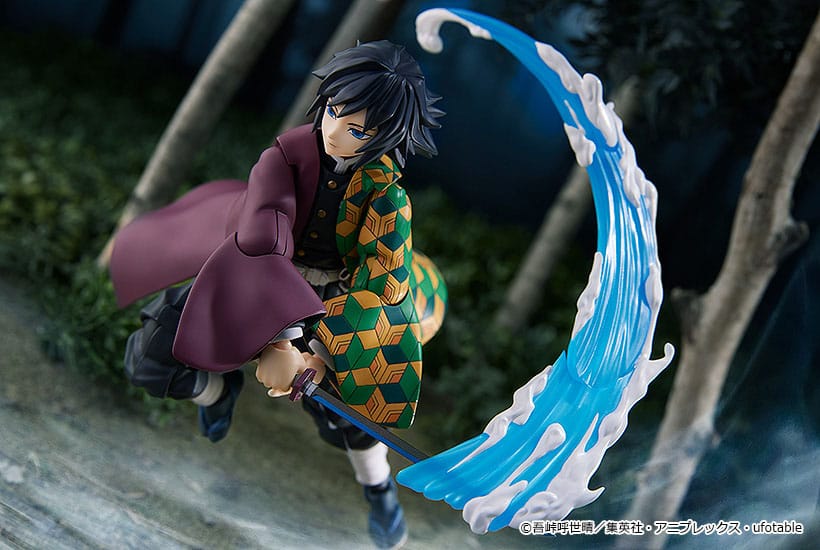 Demon Slayer: Kimetsu no Yaiba Figma Action Figure Giyu Tomioka 15 cm - Damaged packaging