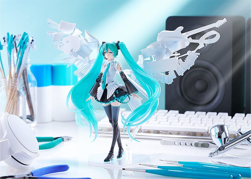 Character Vocal Series 01 Plamatea Plastic Model Kit Hatsune Miku 16 cm