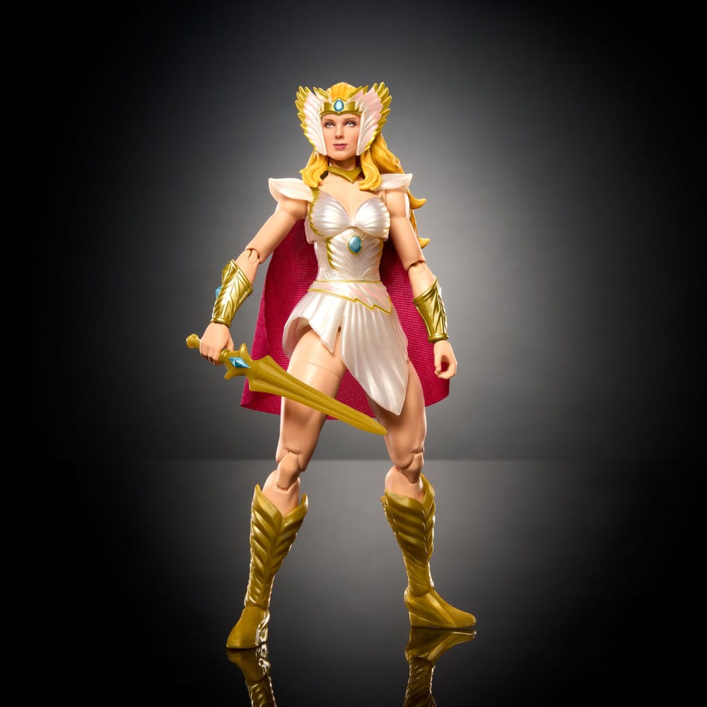 Masters of the Universe Core New Etheria Action Figure She-Ra 18 cm - Damaged packaging