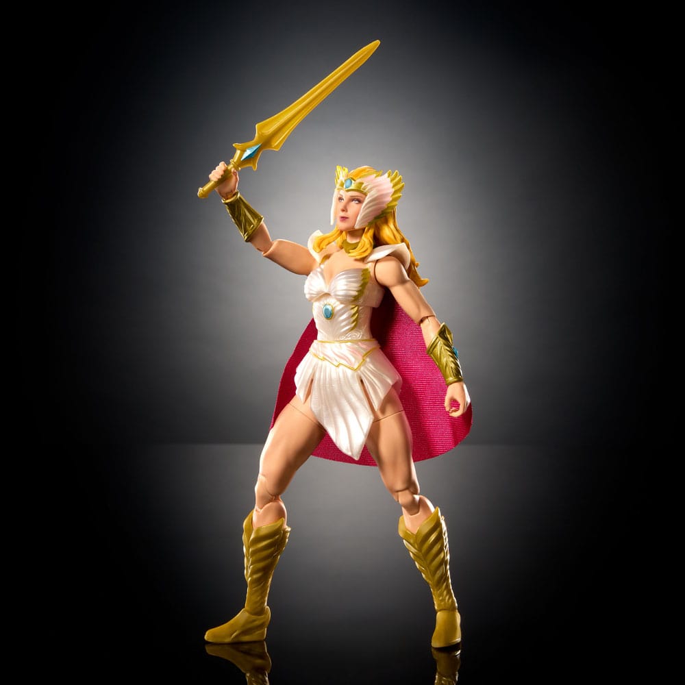 Masters of the Universe New Eternia Action Figure She-Ra 18 cm