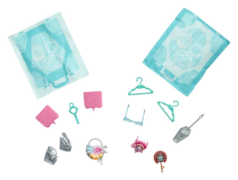 Monster High Skulltimate Secrets Doll Destination: Gore-geous Oasis - Lagoona Blue