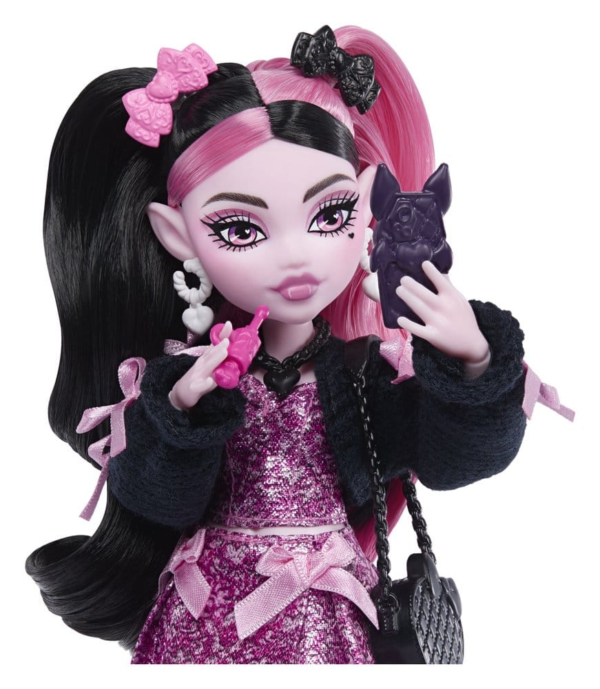 Monster High Doll Draculaura - Damaged packaging