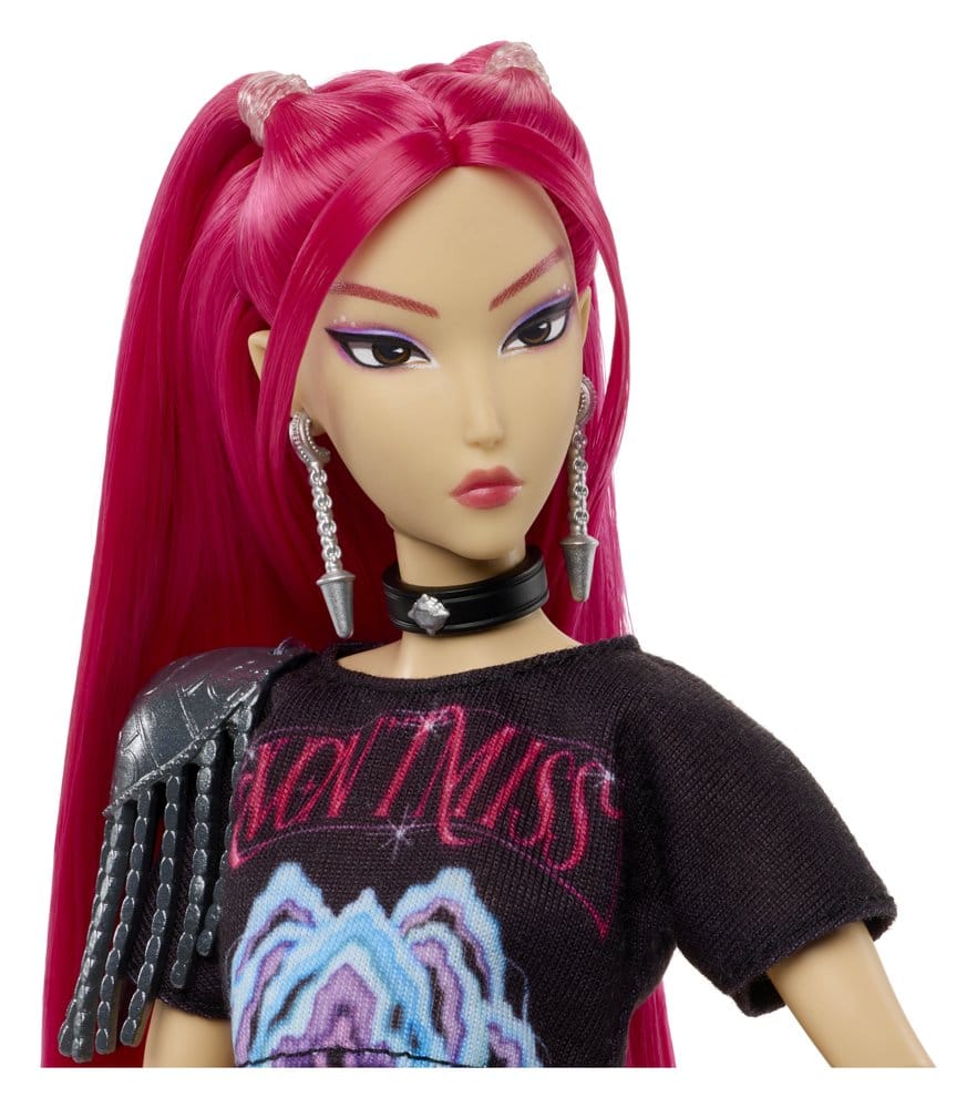 KPop Demon Hunters Doll Huntrix Mira (How It's Done)