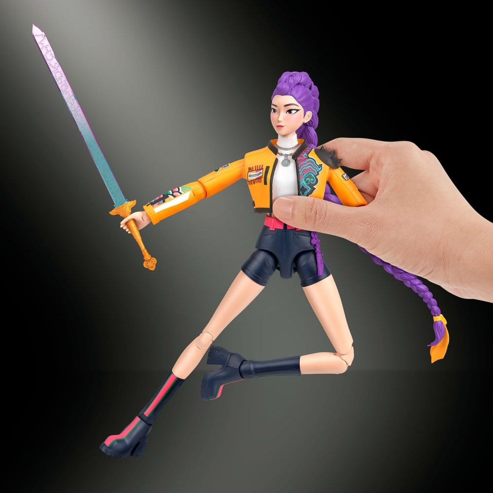 KPop Demon Hunters Action Figure Huntrix Rumi (How It's Done) 15 cm