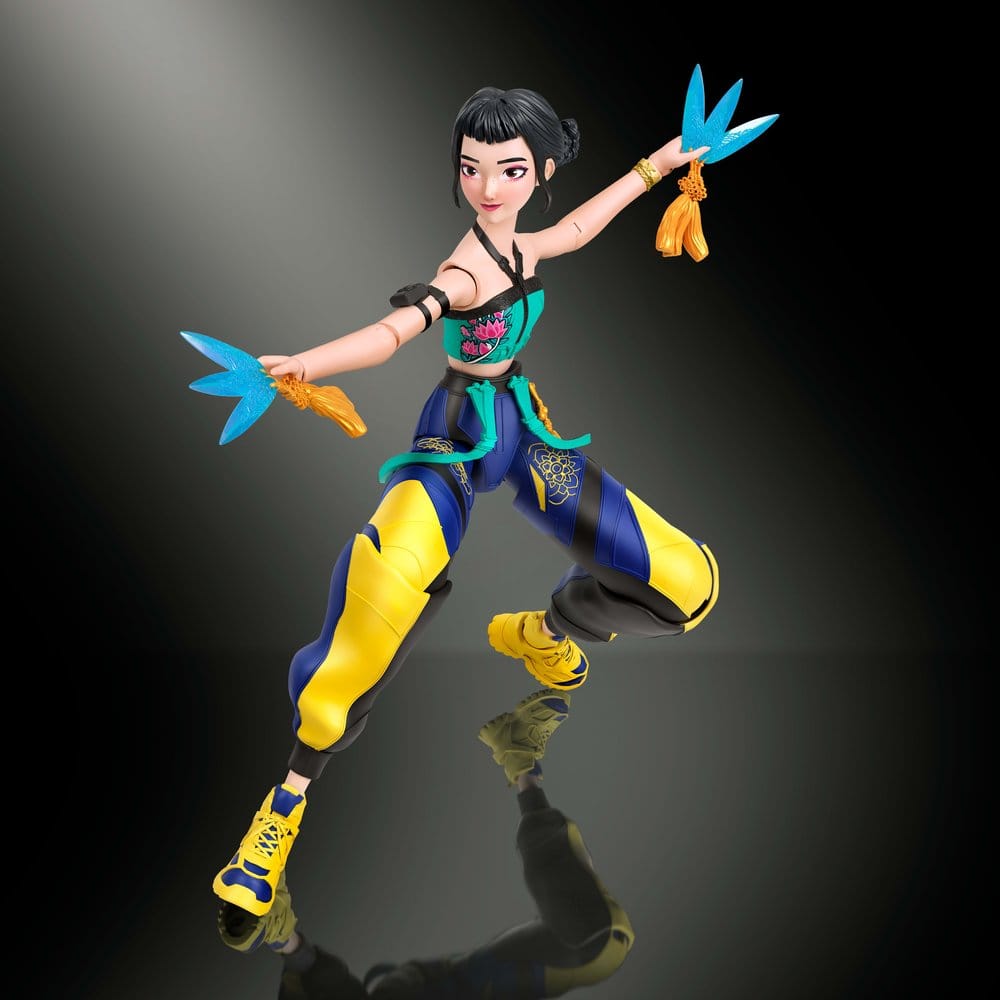 KPop Demon Hunters Action Figure Huntrix Zoey (How It's Done) 14 cm