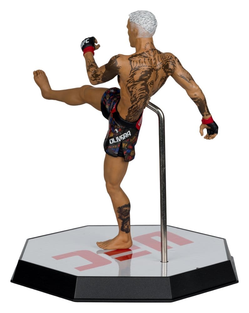 UFC Posed PVC Statue Charles Oliveira 17 cm