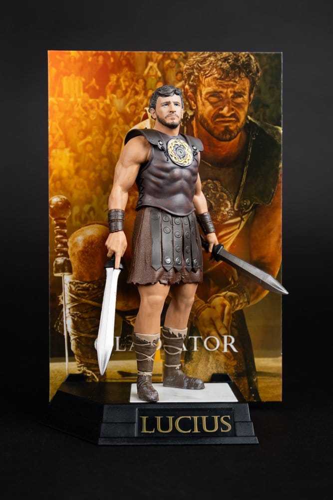 Gladiator II Movie Maniacs Action Figure Lucius 16 cm