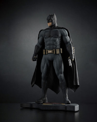 Batman v Superman: Dawn of Justice Statue 1/6 Batman 32 cm