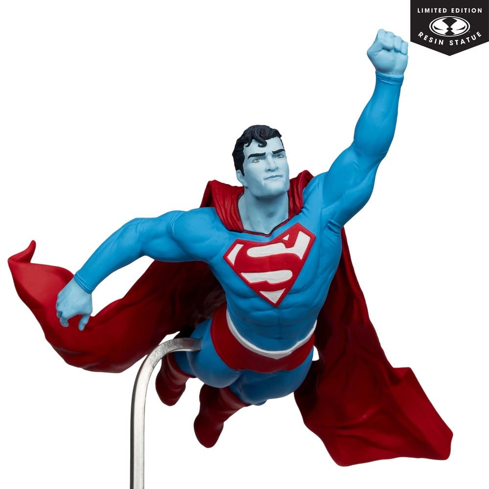 DC Direct Superman Red &amp; Blue Statue 1/10 Superman by Lee Bermejo 26 cm