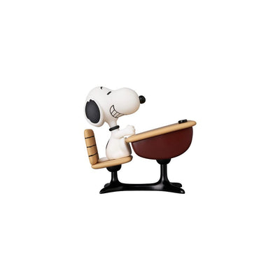Peanuts UDF Series 18 Mini Figure Snoopy with desk 9 cm