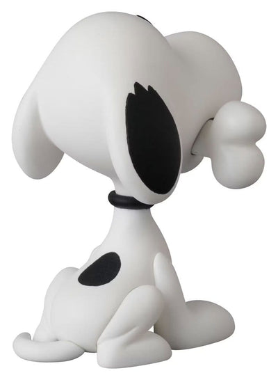 Peanuts UDF Series 20 Mini Figure Snoopy with Bone 6 cm