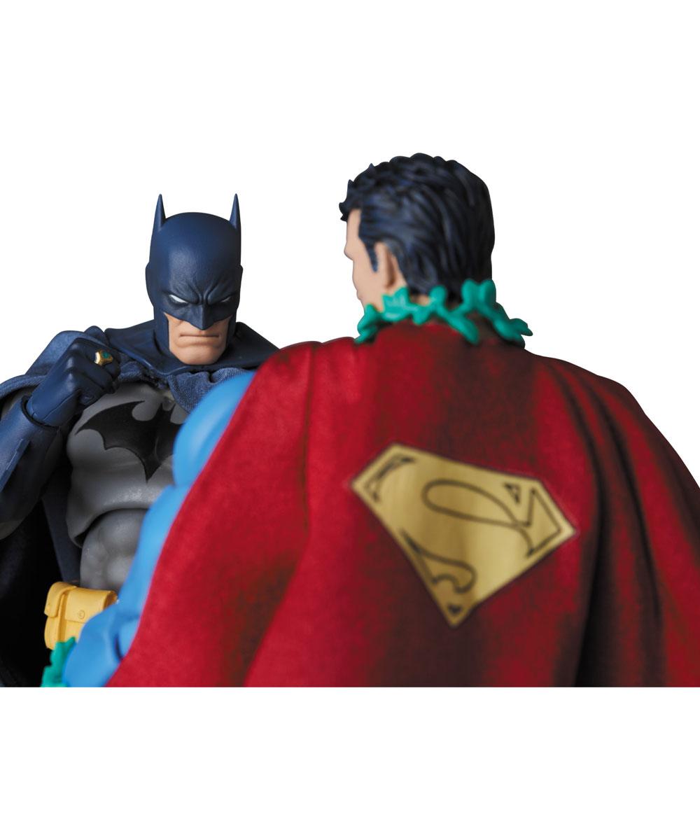 Batman Hush MAFEX Action Figure Superman 16 cm