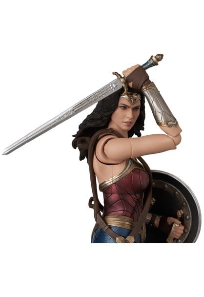Wonder Woman MAFEX Action Figure Wonder Woman Justice League Ver. 15 cm