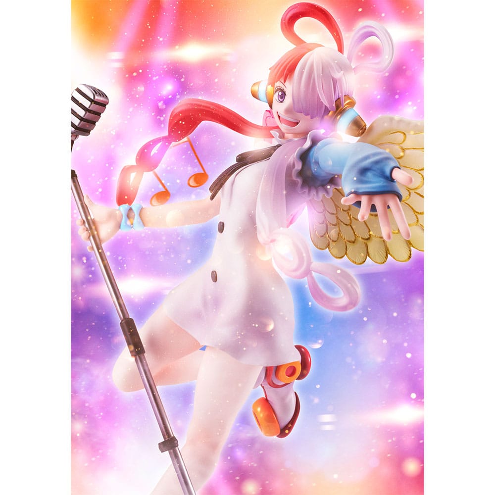 One Piece Red P.O.P PVC Statue Diva of the world Uta 23 cm - Severely damaged packaging