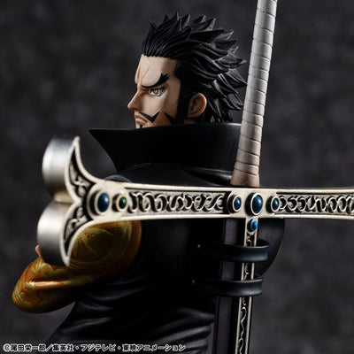 One Piece P.O.P SA-MAXIMUM PVC Statue Hawk Eye Dracule Mihawk Ver. R 29 cm