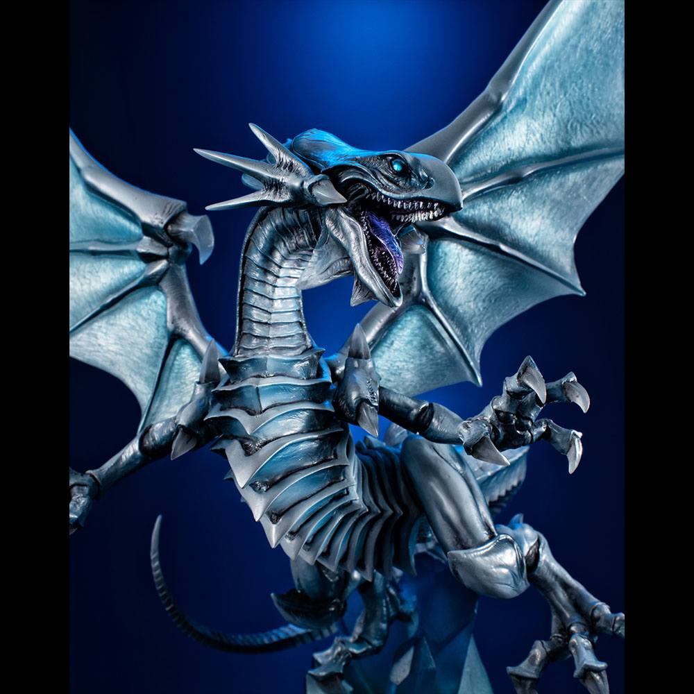 Yu-Gi-Oh! Duel Monsters Art Works Monsters PVC Statue Blue Eyes White Dragon Holographic Edition 28 cm