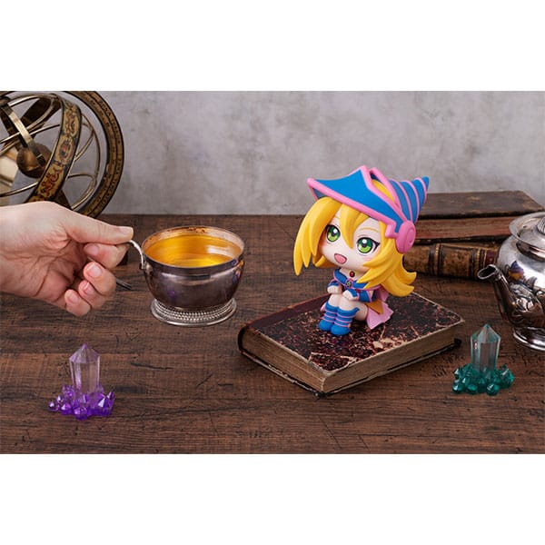 Yu-Gi-Oh! Duel Monsters Look Up PVC Statue Dark Magician Girl 11 cm