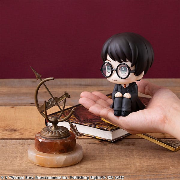 Harry Potter Look Up PVC Statue Harry Potter 11 cm