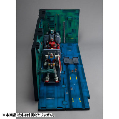 Mobile Suit Gundam SEED Realistic Model Series Diorama 1/144 White Base Catapult Deck Anime Edition