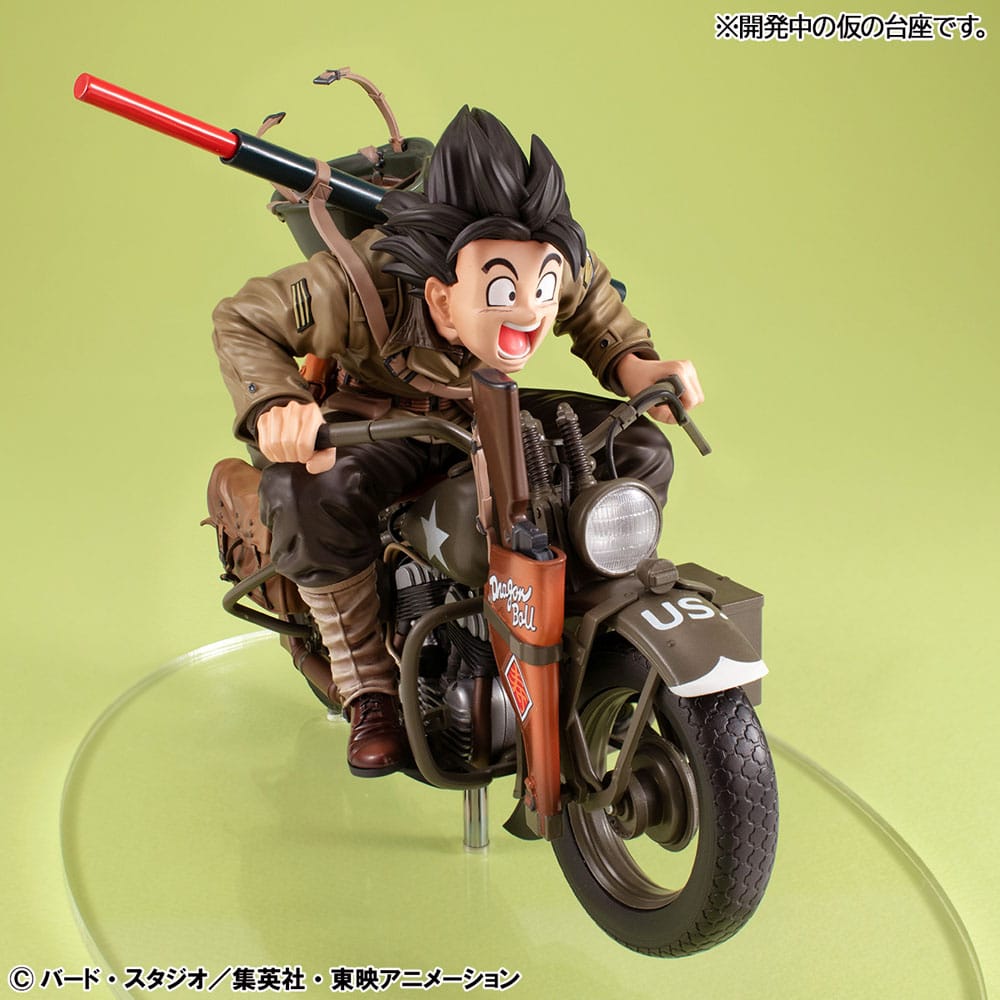 Dragonball Z 05 Desktop Real McCoy PVC Diorama Son Goku &amp; Bike 18 cm